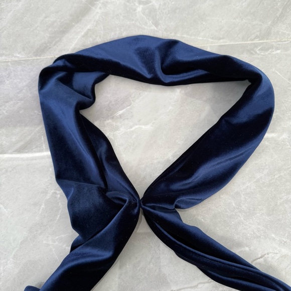 Women’s Zara Velvet Tube Top Twist Back Neck Wrap 9511/072/490 Large - Picture 10 of 16